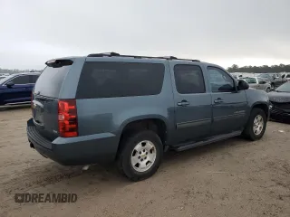2010 Chevrolet Suburban LS with VIN 1GNUCHE02AR178254, listed as a Copart auction lot 50455525 with 214,049 mi miles and Clean Title. Bid and sale history available at carsss.com. Image 3.