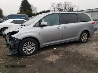 2013 Toyota Sienna XLE AAS with VIN 5TDYK3DC9DS327163, listed as a Copart auction lot 44613315 with 148,187 mi miles and Salvage Title. Bid and sale history available at carsss.com. Image 1.