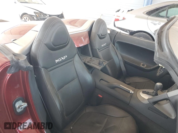 2009 Pontiac Solstice GXP z VIN 1G2MT35X59Y105815, wystawiony jako Copart lot #74302574 z przebiegiem Nie podano mil oraz Szkoda całkowita • Salvage title. Historia ofert i sprzedaży dostępna na DreamBid. Obrazek 10.