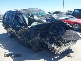 2016 Ford Explorer with VIN 1FM5K7B88GGC02013, listed as a IAAI auction lot 41832548 with 120,581 mi miles. Bid and sale history available at carsss.com. Image 1.