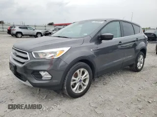 2017 Ford Escape SE z VIN 1FMCU0GD1HUE47334, wystawiony jako Copart lot #58836065 z przebiegiem 76 759 mil mil oraz Czysty tytuł • Clean title. Historia ofert i sprzedaży dostępna na DreamBid. Obrazek 1.