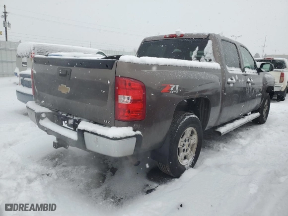 2007 Chevrolet Silverado 1500 LTZ with VIN 2GCEK13M471549848, listed as a Copart auction lot 87449874 with 200,193 mi miles and Salvage Title. Bid and sale history available at carsss.com. Image 3.