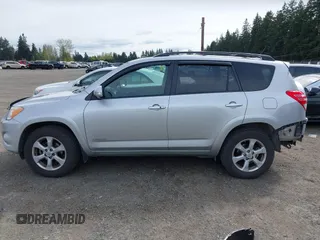 2009 Toyota RAV4 Ltd with VIN JTMBK31V79D009055, listed as a IAAI auction lot 41978899 with 173,469 mi miles. Bid and sale history available at carsss.com. Image 15.