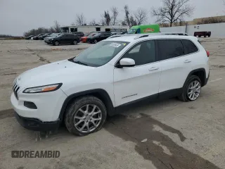 2014 Jeep Cherokee Latitude z VIN 1C4PJLCS9EW115484, wystawiony jako Copart lot #45039455 z przebiegiem 181 299 mil mil oraz Szkoda całkowita • Salvage title. Historia ofert i sprzedaży dostępna na DreamBid. Obrazek 1.
