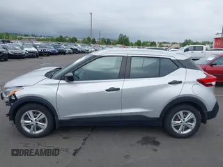 2018 Nissan Kicks SV с VIN 3N1CP5CU8JL540353, выставлен на аукционе IAAI как лот 42245216 с пробегом 45 434 миль миль и . История ставок и продаж доступна на DreamBid. Изображение 15.
