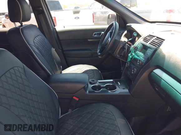 2017 Ford Police Interceptor Utility с VIN 1FM5K8ARXHGB55729, выставлен на аукционе IAAI как лот 42065217 с пробегом 182 237 миль миль и . История ставок и продаж доступна на DreamBid. Изображение 5.