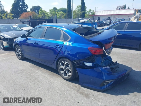 2021 Kia Forte LXS z VIN 3KPF24AD5ME375294, wystawiony jako IAAI lot #42152040 z przebiegiem 56 611 mil mil oraz . Historia ofert i sprzedaży dostępna na DreamBid. Obrazek 3.