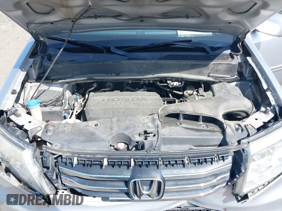 2013 Honda Pilot Touring with VIN 5FNYF3H95DB032438, listed as a IAAI auction lot 41865938 with 298,973 mi miles and . Bid and sale history available at DreamBid. Image 10.
