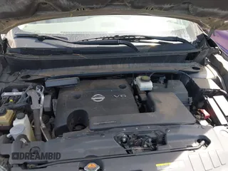 2013 Nissan Pathfinder S with VIN 5N1AR2MM1DC678629, listed as a IAAI auction lot 42063115 with 192,096 mi miles. Bid and sale history available at carsss.com. Image 10.