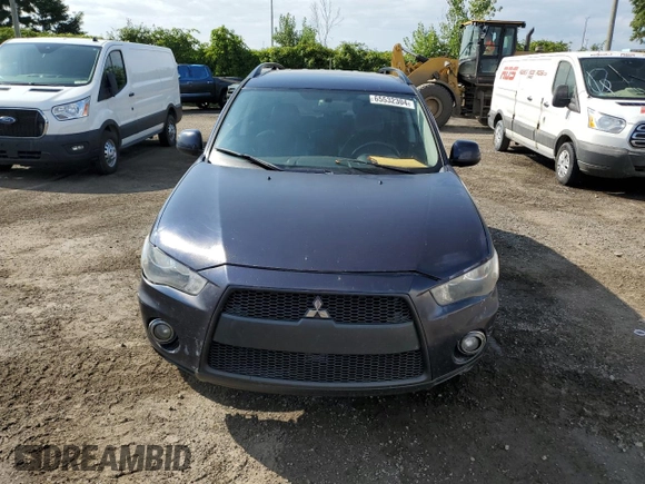 2010 Mitsubishi Outlander z VIN JA4AT2AWXAZ606259, wystawiony jako Copart lot #65532304 z przebiegiem 256 081 mil mil oraz Szkoda całkowita • Salvage title. Historia ofert i sprzedaży dostępna na DreamBid. Obrazek 5.