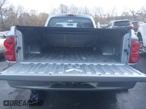 2011 Ram Dakota Bighorn/Lonestar with VIN 1D7RE3BKXBS636138, listed as a IAAI auction lot 40959951 with 75,615 mi miles. Bid and sale history available at carsss.com. Image 12.