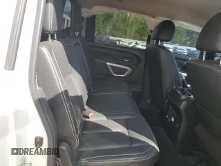 2019 Nissan Titan Pro-4X z VIN 1N6AA1E51KN526104, wystawiony jako Copart lot #51694335 z przebiegiem 56 620 mil mil oraz Szkoda całkowita • Salvage title. Historia ofert i sprzedaży dostępna na DreamBid. Obrazek 10.