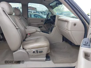 2004 Chevrolet Silverado 1500 LS with VIN 2GCEC19T141134218, listed as a IAAI auction lot 42074604 with 229,100 mi miles and . Bid and sale history available at DreamBid. Image 5.
