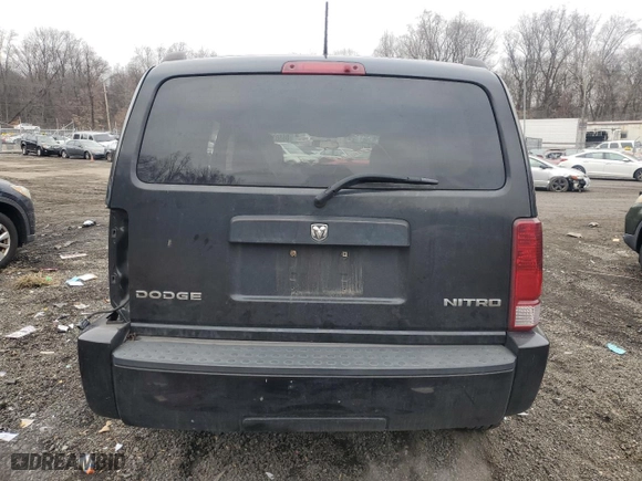 2009 Dodge Nitro SXT with VIN 1D8GU28K69W522373, listed as a Copart auction lot 86583224 with 254,849 mi miles and Salvage Title. Bid and sale history available at carsss.com. Image 6.