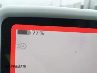 2023 Tesla Model 3 z VIN 5YJ3E1EA0PF481160, wystawiony jako IAAI lot #42704086 z przebiegiem 23 308 mil mil oraz . Historia ofert i sprzedaży dostępna na DreamBid. Obrazek 17.