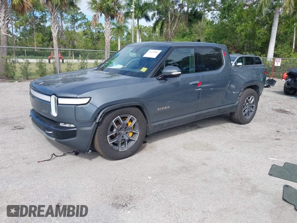 2022 Rivian R1T Launch Edition with VIN 7FCTGAAL9NN004060, listed as a IAAI auction lot 41637884 with 40,268 mi miles. Bid and sale history available at carsss.com. Image 18.