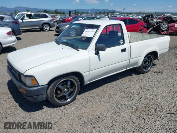 1994 Toyota Pickup with VIN 4TARN81A4RZ246357, listed as a IAAI auction lot 42664261 with 218,034 mi miles and . Bid and sale history available at DreamBid. Image 2.
