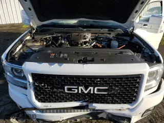 2015 GMC Sierra 3500HD Denali with VIN 1GT424E87FF176566, listed as a Copart auction lot 87201084 with 141,245 mi miles and Salvage Title. Bid and sale history available at carsss.com. Image 13.
