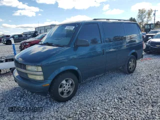 2003 Chevrolet Astro with VIN 1GNEL19X63B134286, listed as a Copart auction lot 75839094 with 179,368 mi miles and Salvage Title. Bid and sale history available at carsss.com. Image 1.