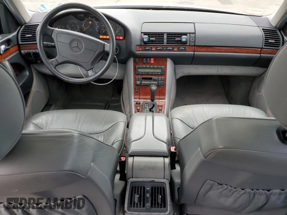 1999 Mercedes-Benz S 320/430/500 with VIN WDBGA33G0XA420334, listed as a Copart auction lot 55602345 with 239,693 mi miles and Clean Title. Bid and sale history available at DreamBid. Image 8.