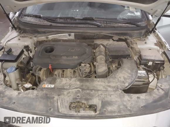 2015 Hyundai Sonata Limited with VIN 5NPE34AF4FH165214, listed as a IAAI auction lot 41738497 with 127,132 mi miles and . Bid and sale history available at carsss.com. Image 10.