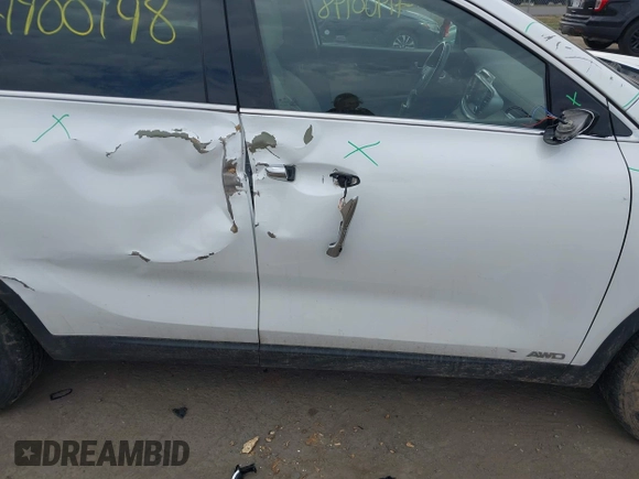 2019 Kia Sorento EX V6 with VIN 5XYPHDA51KG500108, listed as a IAAI auction lot 41900198 with 108,644 mi miles. Bid and sale history available at carsss.com. Image 21.