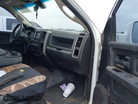 2018 Ram 2500 Tradesman with VIN 3C6UR5CJ6JG283565, listed as a IAAI auction lot 42111662 with 146,527 mi miles and . Bid and sale history available at DreamBid. Image 5.