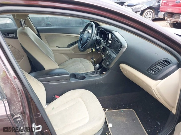 2011 Kia Optima LX with VIN KNAGM4A73B5063778, listed as a IAAI auction lot 39932051 with 143,175 mi miles. Bid and sale history available at carsss.com. Image 5.