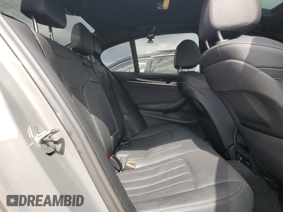 2022 BMW 5 Series 530i xDrive z VIN WBA13BJ0XNWX56782, wystawiony jako Copart lot #50706545 z przebiegiem 86 813 mil mil oraz Szkoda całkowita • Salvage title. Historia ofert i sprzedaży dostępna na DreamBid. Obrazek 10.