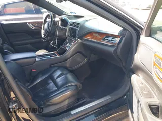 2017 Lincoln Continental Select with VIN 1LN6L9SK0H5614805, listed as a IAAI auction lot 41859275 with 123,655 mi miles. Bid and sale history available at carsss.com. Image 5.