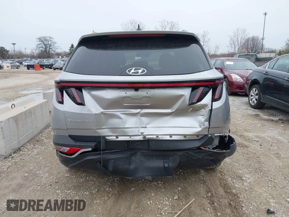 2022 Hyundai Tucson SEL z VIN 5NMJB3AE4NH092795, wystawiony jako IAAI lot #41945158 z przebiegiem 40 441 mil mil oraz . Historia ofert i sprzedaży dostępna na DreamBid. Obrazek 6.