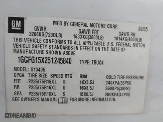 2005 Chevrolet Express Cargo Van with VIN 1GCFG15X251245840, listed as a IAAI auction lot 41627132 with 253,229 mi miles. Bid and sale history available at carsss.com. Image 9.