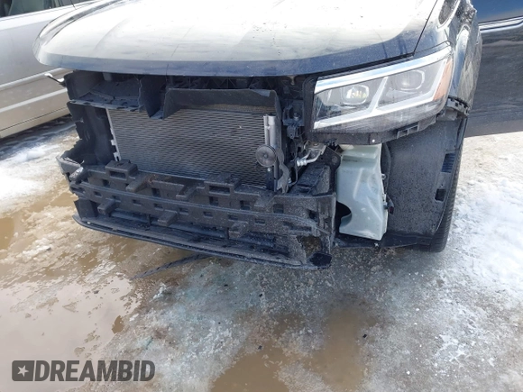 2021 Volkswagen Atlas SE with VIN 1V2KE2CA0MC231882, listed as a IAAI auction lot 41542291 with 37,219 mi miles and . Bid and sale history available at DreamBid. Image 6.