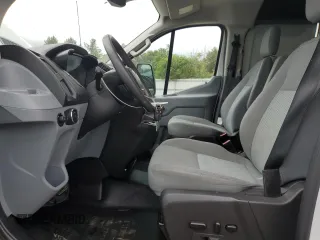 2018 Ford Transit with VIN 1FTYR1ZM2JKB52288, listed as a Copart auction lot 58154535 with 109,620 mi miles and Salvage title. Bid and sale history available at DreamBid. Image 7.