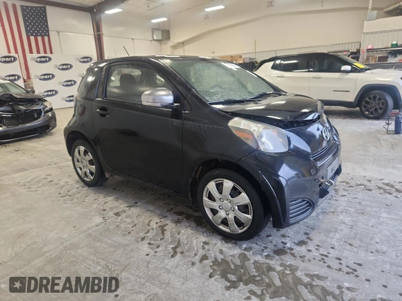 2012 Scion iQ z VIN JTNJJXB04CJ012587, wystawiony jako Copart lot #58191845 z przebiegiem 104 601 mil mil oraz Szkoda całkowita • Salvage title. Historia ofert i sprzedaży dostępna na DreamBid. Obrazek 4.