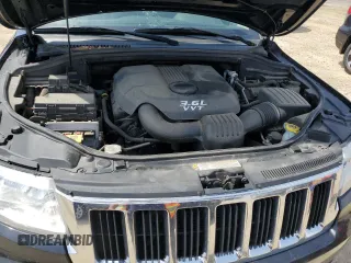 2013 Jeep Grand Cherokee Laredo with VIN 1C4RJFAG2DC604589, listed as a Copart auction lot 54268625 with 186,746 mi miles and Non Repairable. Bid and sale history available at carsss.com. Image 12.