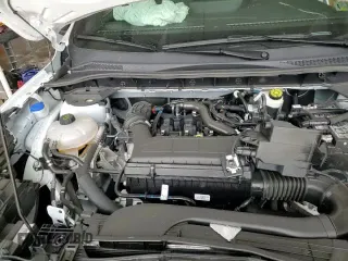 2025 Ford Escape ST-Line с VIN 1FMCU9MN7SUA82215, выставлен на аукционе Copart как лот 66360445 с пробегом 5 514 миль миль и Списание • Salvage title. История ставок и продаж доступна на DreamBid. Изображение 16.