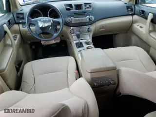 2011 Toyota Highlander with VIN 5TDZK3EH8BS045656, listed as a Copart auction lot 53379955 with 156,890 mi miles and Salvage Title. Bid and sale history available at carsss.com. Image 8.