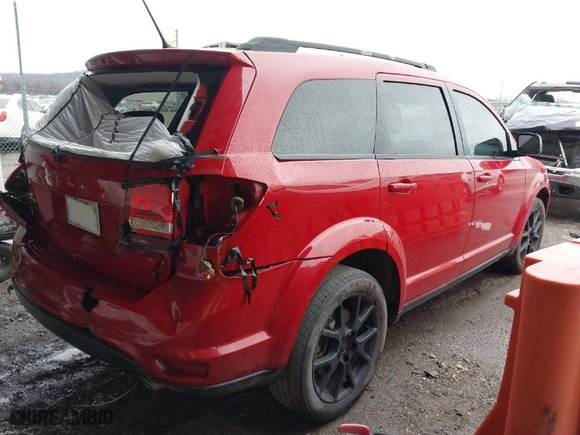 2017 Dodge Journey SXT with VIN 3C4PDCBG8HT566114, listed as a IAAI auction lot 41176461 with 111,644 mi miles. Bid and sale history available at carsss.com. Image 4.