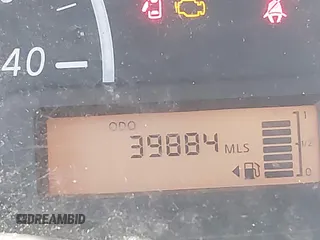 2016 Nissan Versa S z VIN 3N1CN7AP5GL875089, wystawiony jako IAAI lot #41781857 z przebiegiem 39 884 mil mil oraz . Historia ofert i sprzedaży dostępna na DreamBid. Obrazek 7.