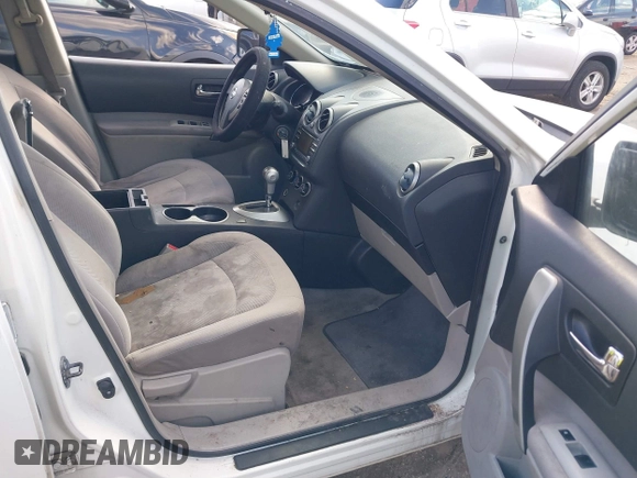 2013 Nissan Rogue S with VIN JN8AS5MT4DW532892, listed as a IAAI auction lot 41876158 with 112,324 mi miles. Bid and sale history available at carsss.com. Image 5.