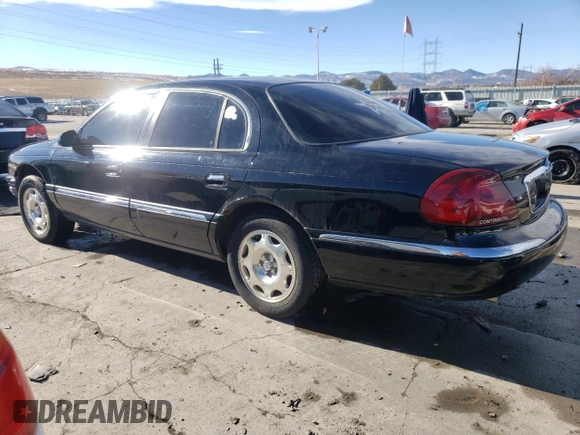1998 Lincoln Continental with VIN 1LNFM97V7WY637848, listed as a Copart auction lot 43510885 with 141,796 mi miles and Salvage Title. Bid and sale history available at carsss.com. Image 2.