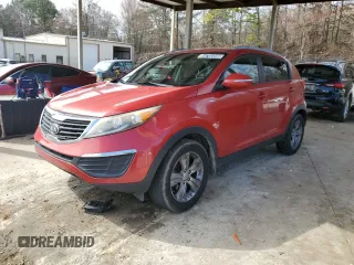 2013 Kia Sportage LX z VIN KNDPBCA2XD7488834, wystawiony jako Copart lot #44752345 z przebiegiem 124 396 mil mil oraz Czysty tytuł • Clean title. Historia ofert i sprzedaży dostępna na DreamBid. Obrazek 1.