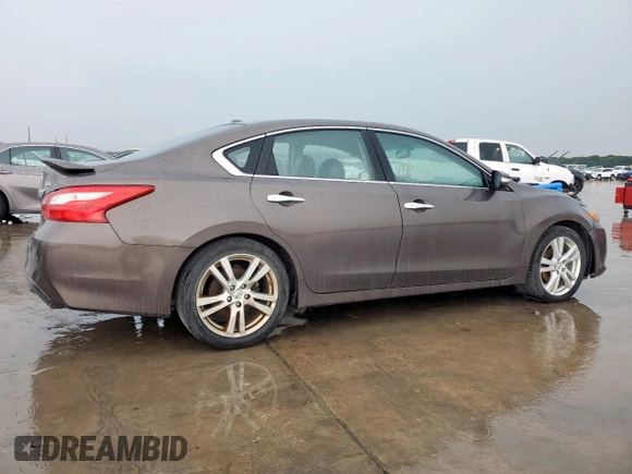 2017 Nissan Altima SR with VIN 1N4BL3AP8HC115359, listed as a Copart auction lot 55838005 with 74,513 mi miles and Clean title. Bid and sale history available at DreamBid. Image 3.