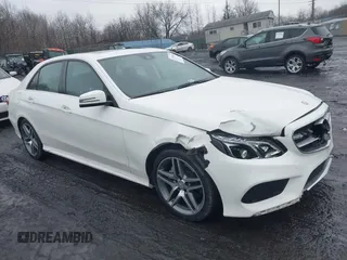 2016 Mercedes-Benz E E 400 with VIN WDDHF6HB8GB179547, listed as a IAAI auction lot 41570461 with 147,765 mi miles. Bid and sale history available at carsss.com. Image 1.