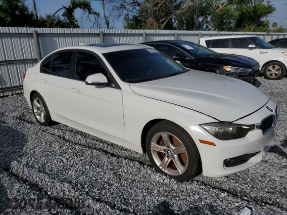 2014 BMW 3 Series 328i xDrive с VIN WBA3B5C50EP543419, выставлен на аукционе Copart как лот 60843465 с пробегом 107 066 миль миль и Списание • Salvage title. История ставок и продаж доступна на DreamBid. Изображение 4.