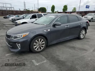 2018 Kia Optima S z VIN 5XXGT4L32JG245725, wystawiony jako Copart lot #53742475 z przebiegiem 90 415 mil mil oraz Szkoda całkowita • Salvage title. Historia ofert i sprzedaży dostępna na DreamBid. Obrazek 1.