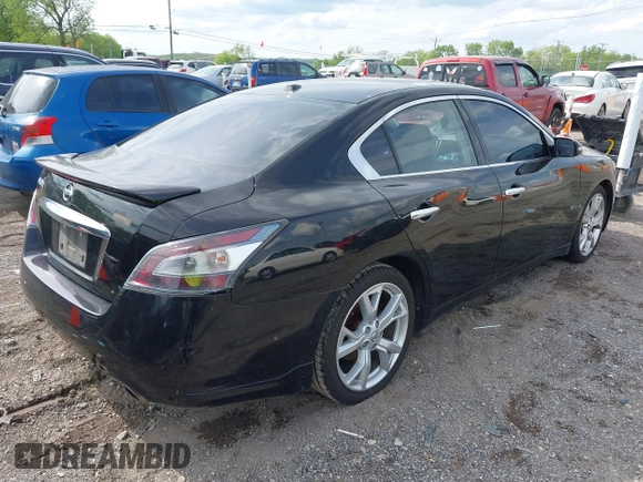 2012 Nissan Maxima SV z VIN 1N4AA5AP1CC858600, wystawiony jako IAAI lot #42110205 z przebiegiem 196 976 mil mil oraz . Historia ofert i sprzedaży dostępna na DreamBid. Obrazek 4.