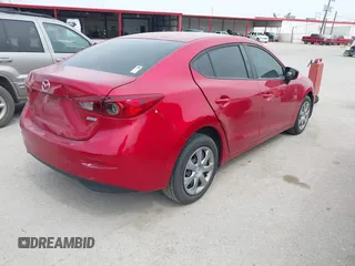 2015 Mazda 3 i Sport z VIN JM1BM1U71F1225833, wystawiony jako IAAI lot #42264702 z przebiegiem 173 583 mil mil oraz . Historia ofert i sprzedaży dostępna na DreamBid. Obrazek 4.