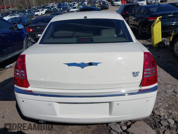 2005 Chrysler 300 with VIN 2C3AA63H75H170384, listed as a IAAI auction lot 41812822 with 1 mi miles. Bid and sale history available at carsss.com. Image 15.